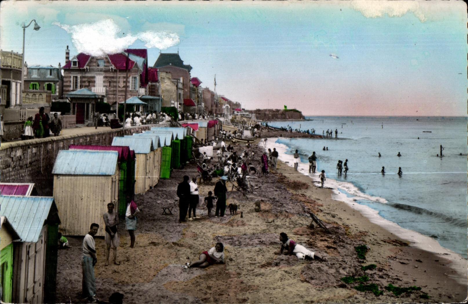 CPA Calvados La Plage a maree haute