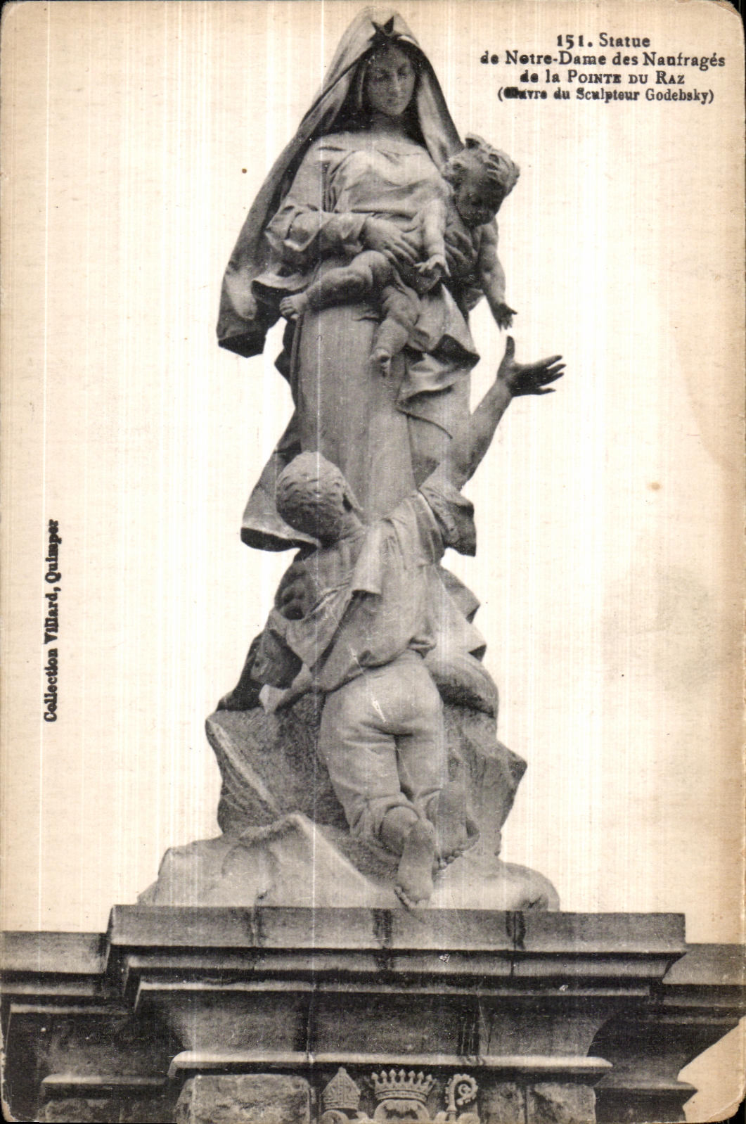 CPA Statue de Notre Dame des Naufrages de la Pointe Du Raz