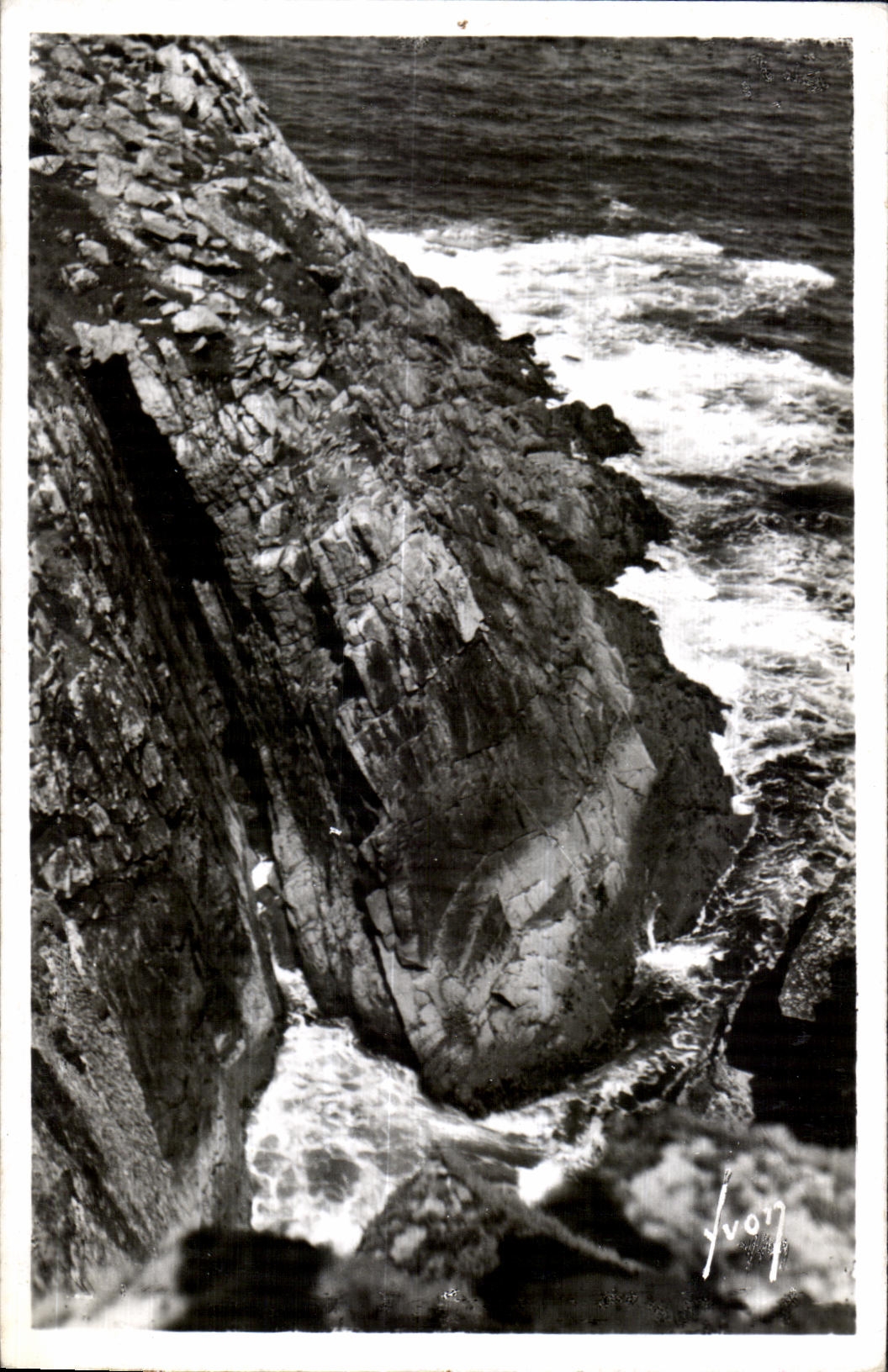 CPA Pointe Du Raz (Finistere) L Enfer de Plogoff