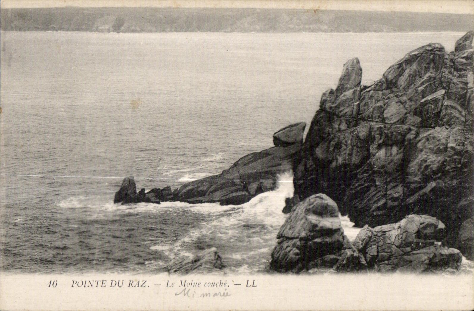 CPA Pointe du Raz La Moine couche
