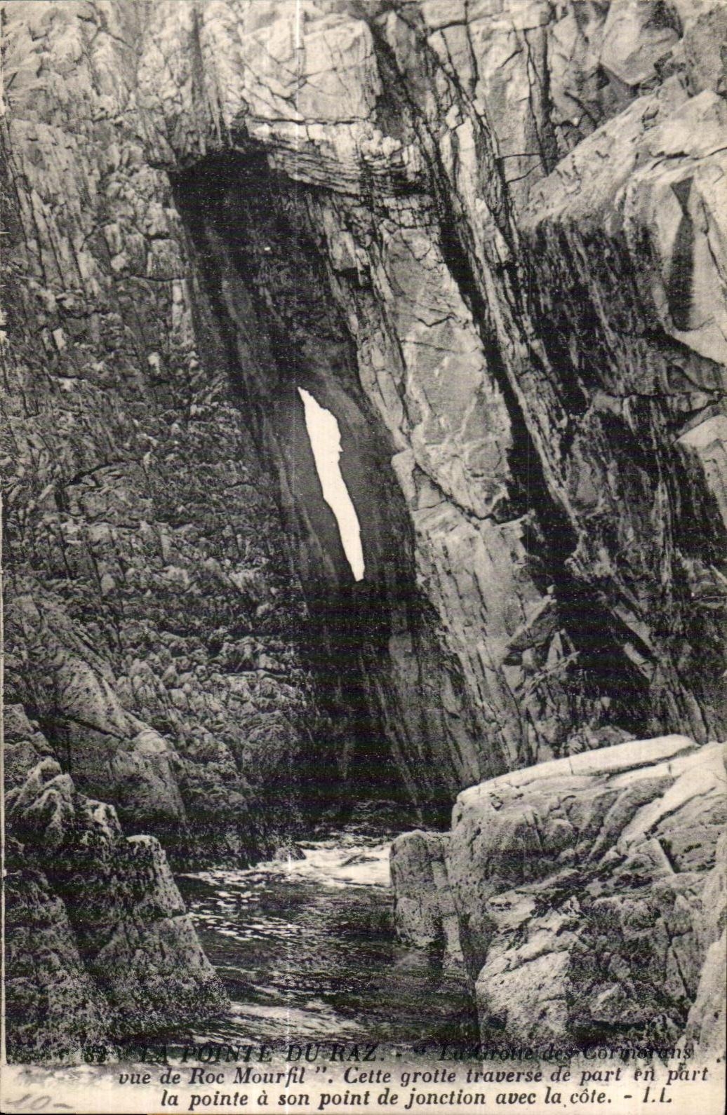 CPA Pointe du Raz Baie Gromel des Cormarans