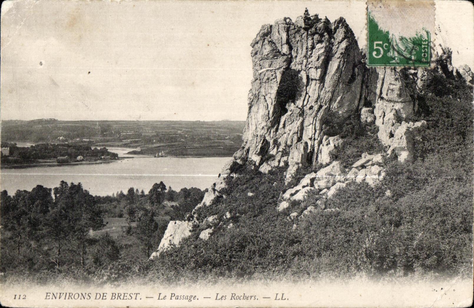 Environs de Brest - Le Passage - Les Rochers - CPA