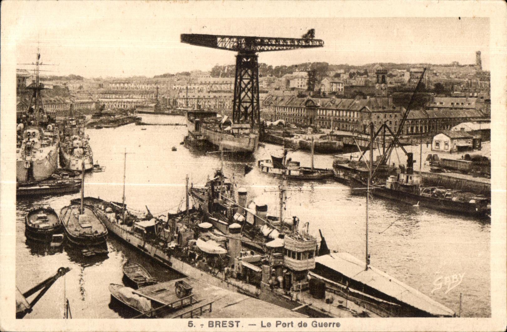 Brest - the Wearing of War Boats - CPA