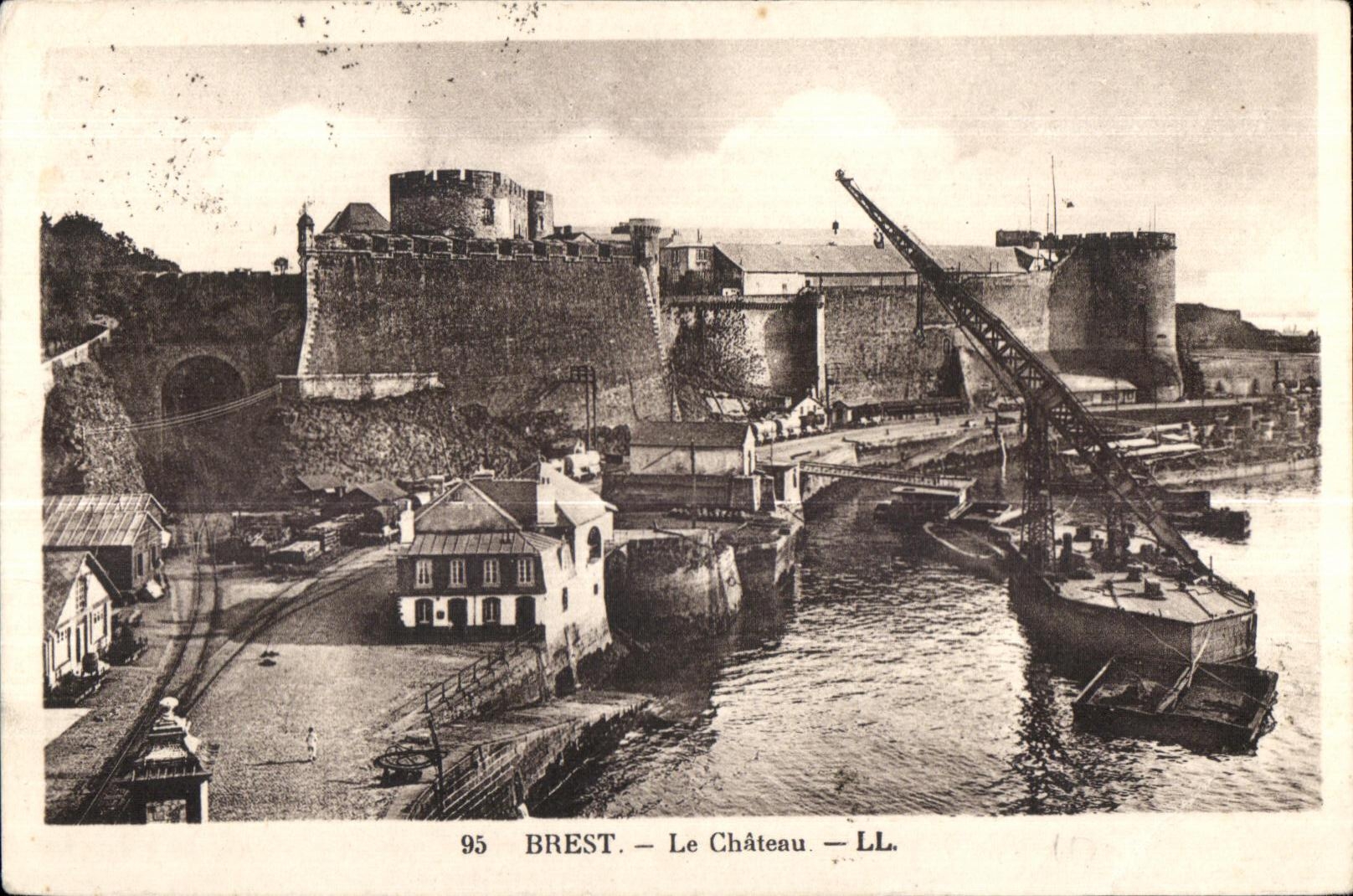 Brest - Le Chateau - CPA