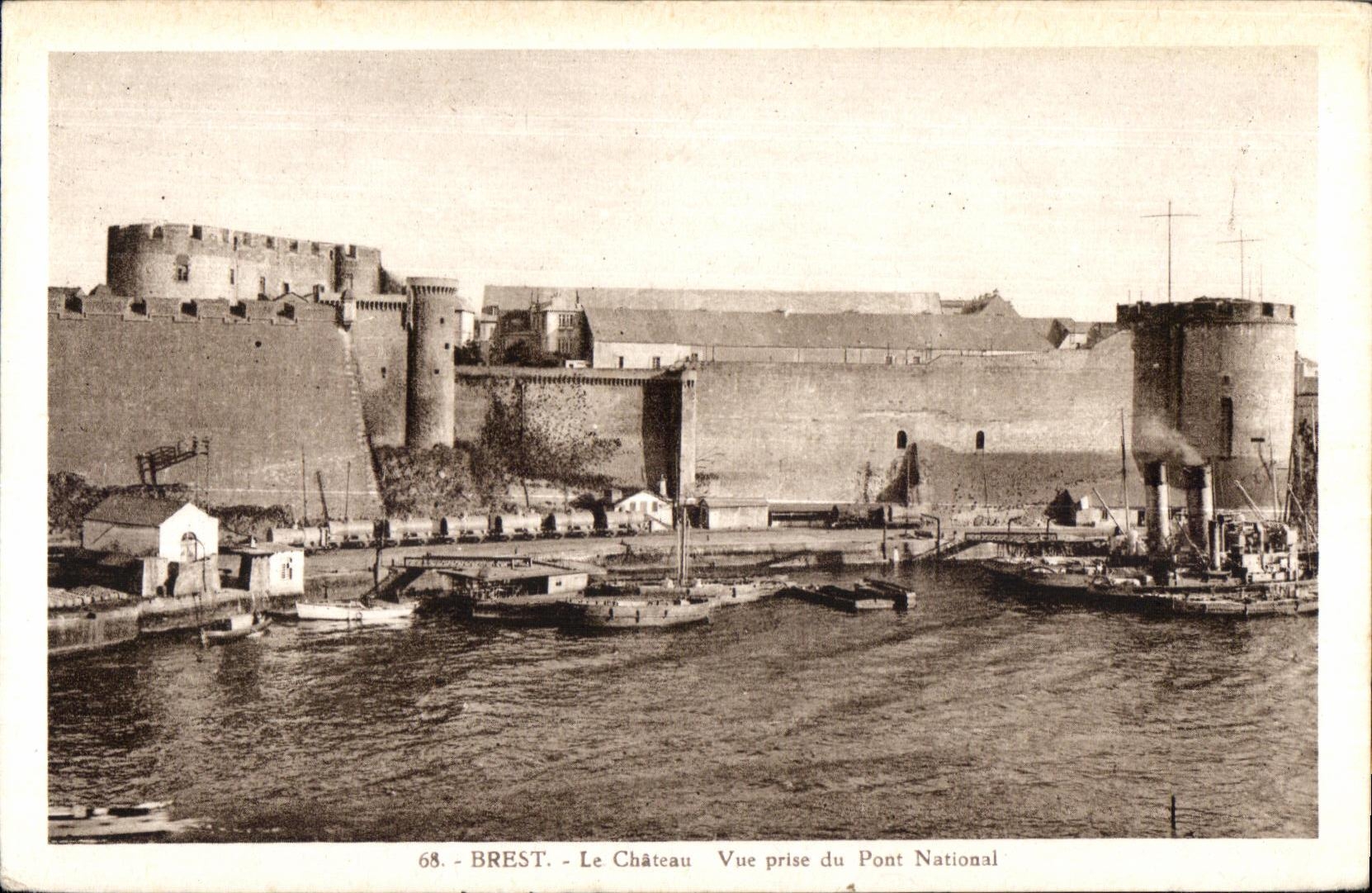 Brest - Le Chateau - Vue prise du Pont National - CPA
