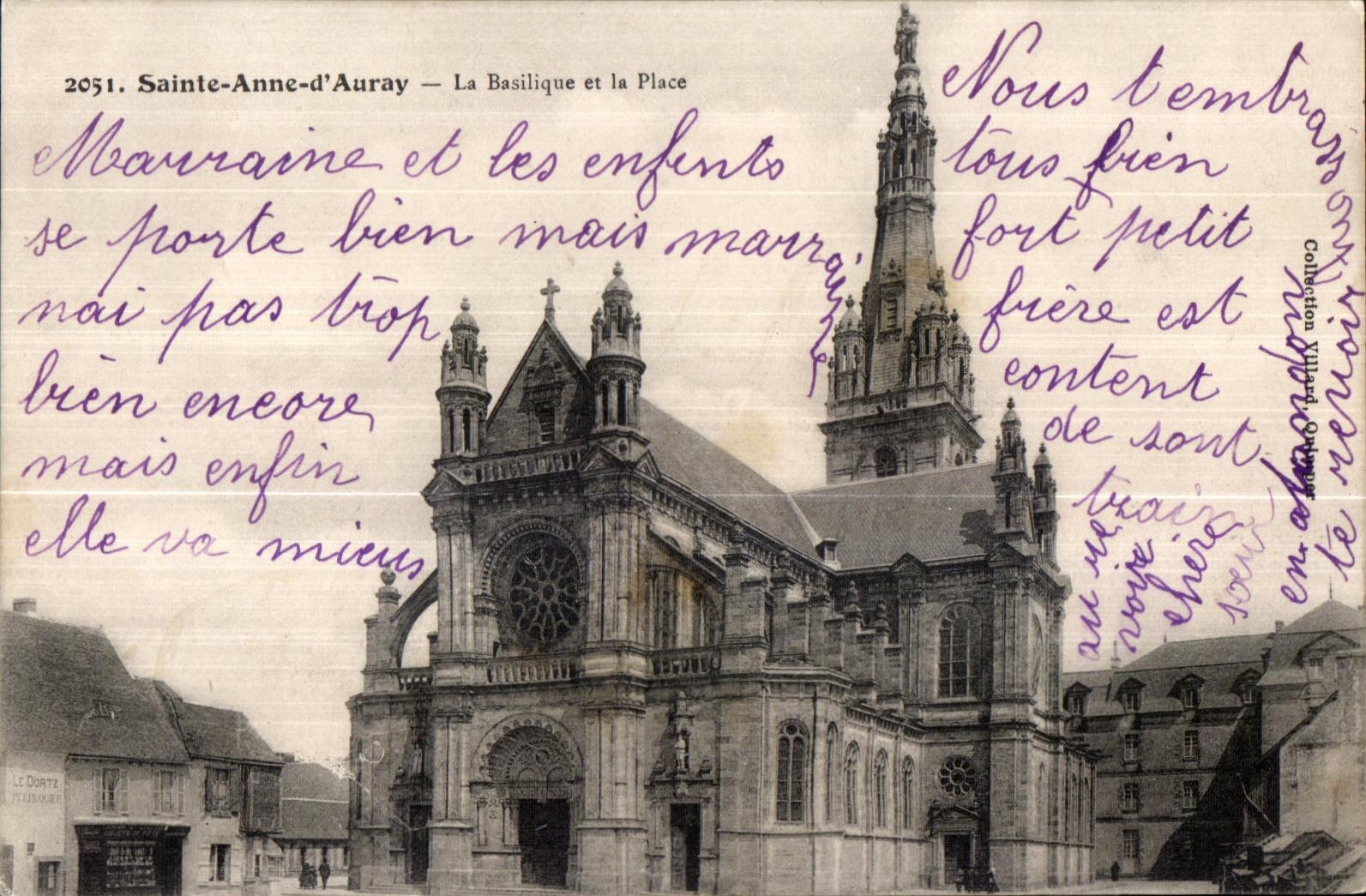 Sainte Anne Auray - the Basilica and the Place - CPA