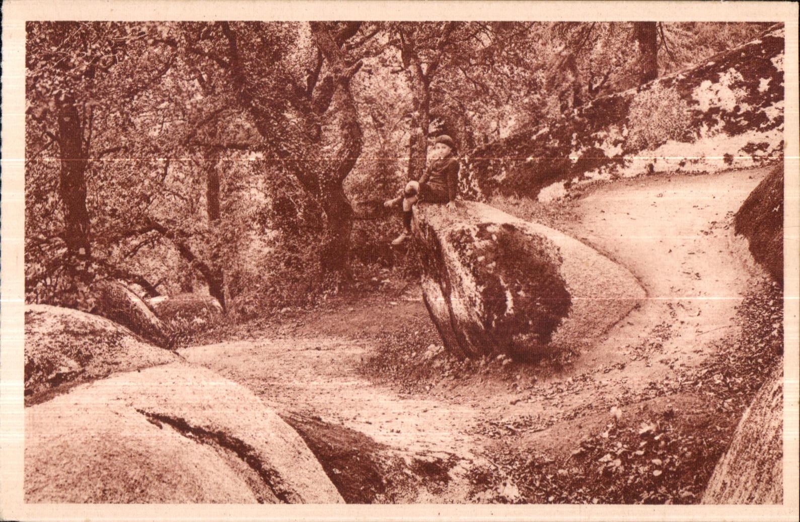 Huelgoat - Picturesque Path - CPA