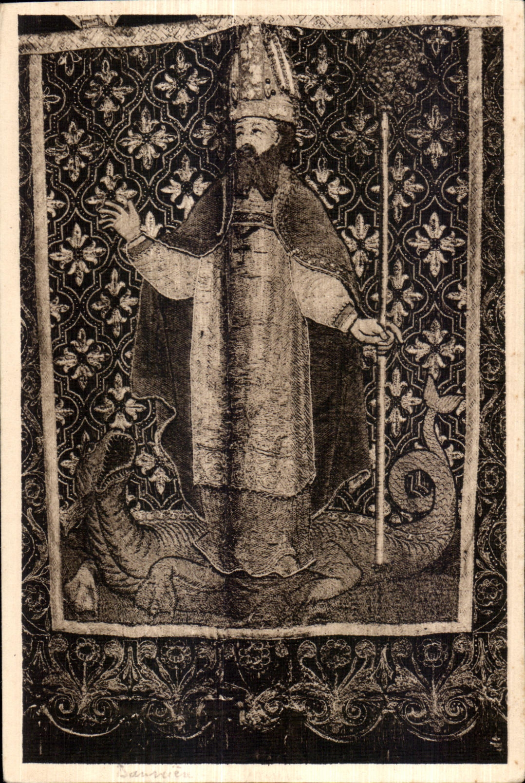 CPA Lampaul (Finistere) the XVI century old Banner (Saint Paul)