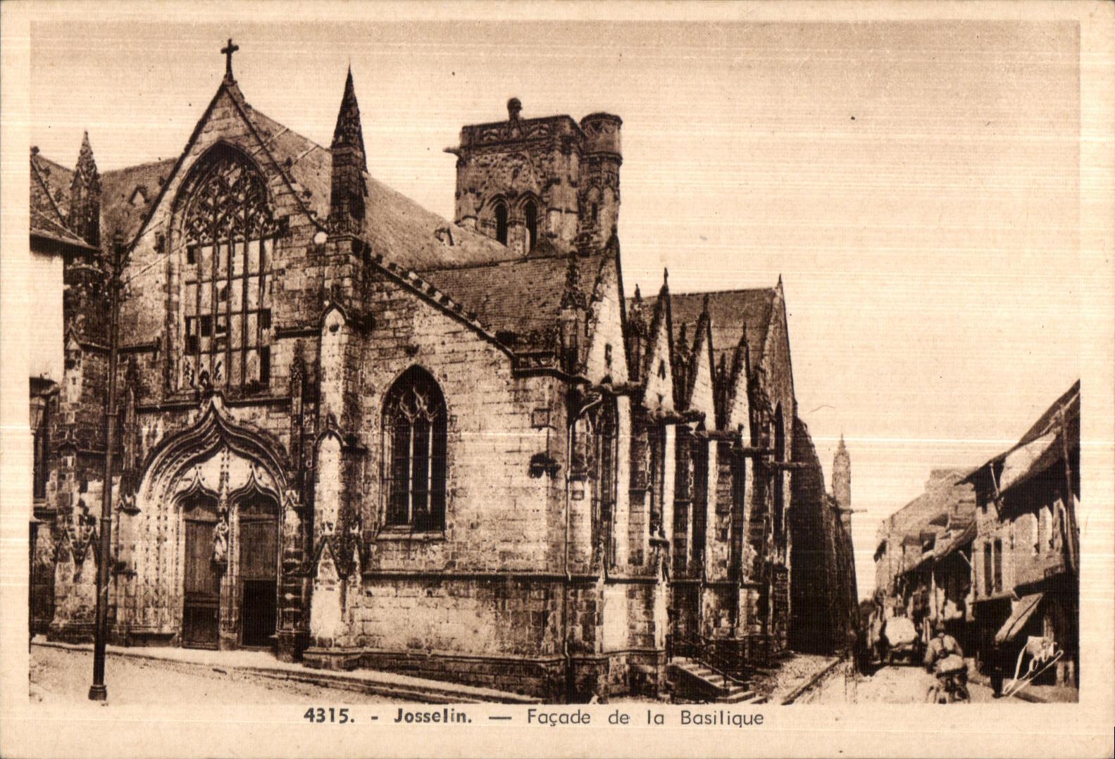 Ataque frontal de CPA Josselin de la basilica