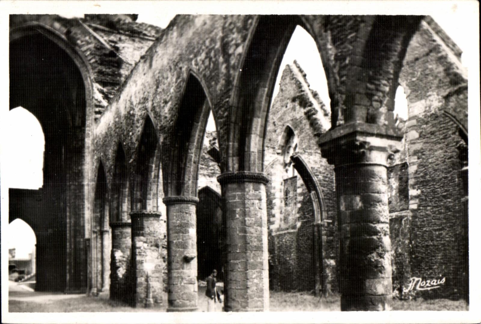 CPA Brest et ses Environs Ruines de L Abbaye Pointe Saint Mathieu