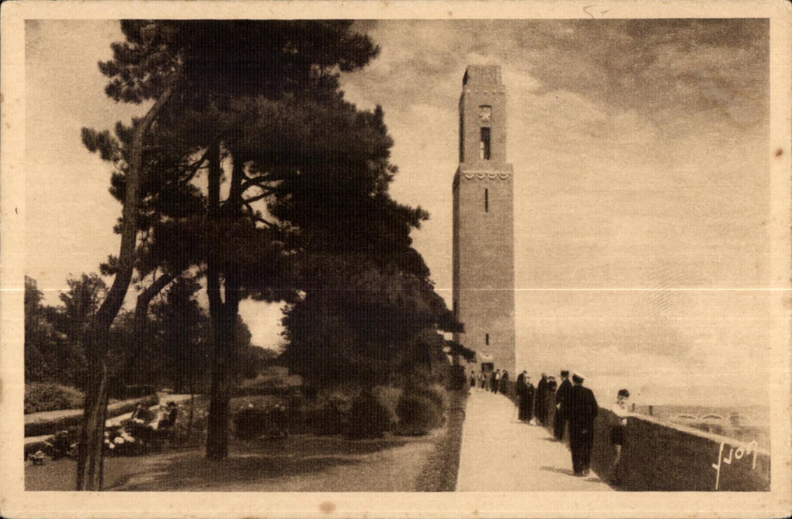 CPA Brest Cours Dajot Monument Commemoratif americain