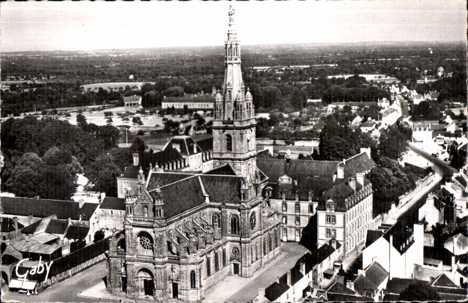 CPSM Sainte Anne Auray (Morbihan) the Basilica