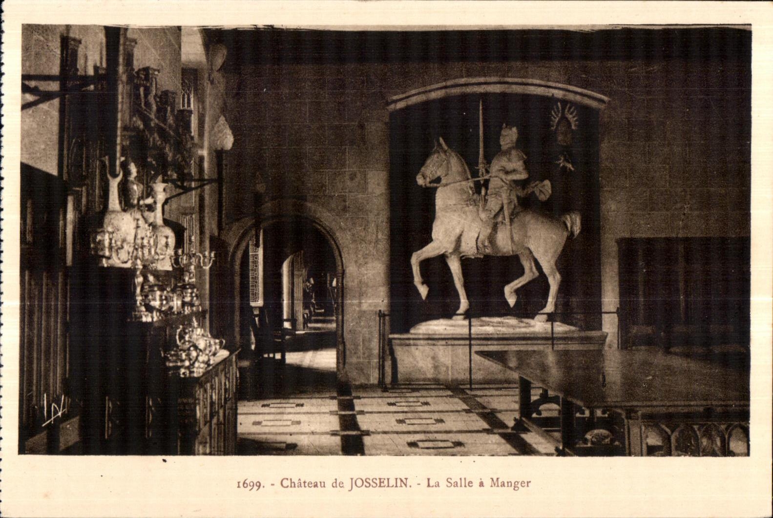 El castillo de CPA de Josselin el cuarto tiene el encargado