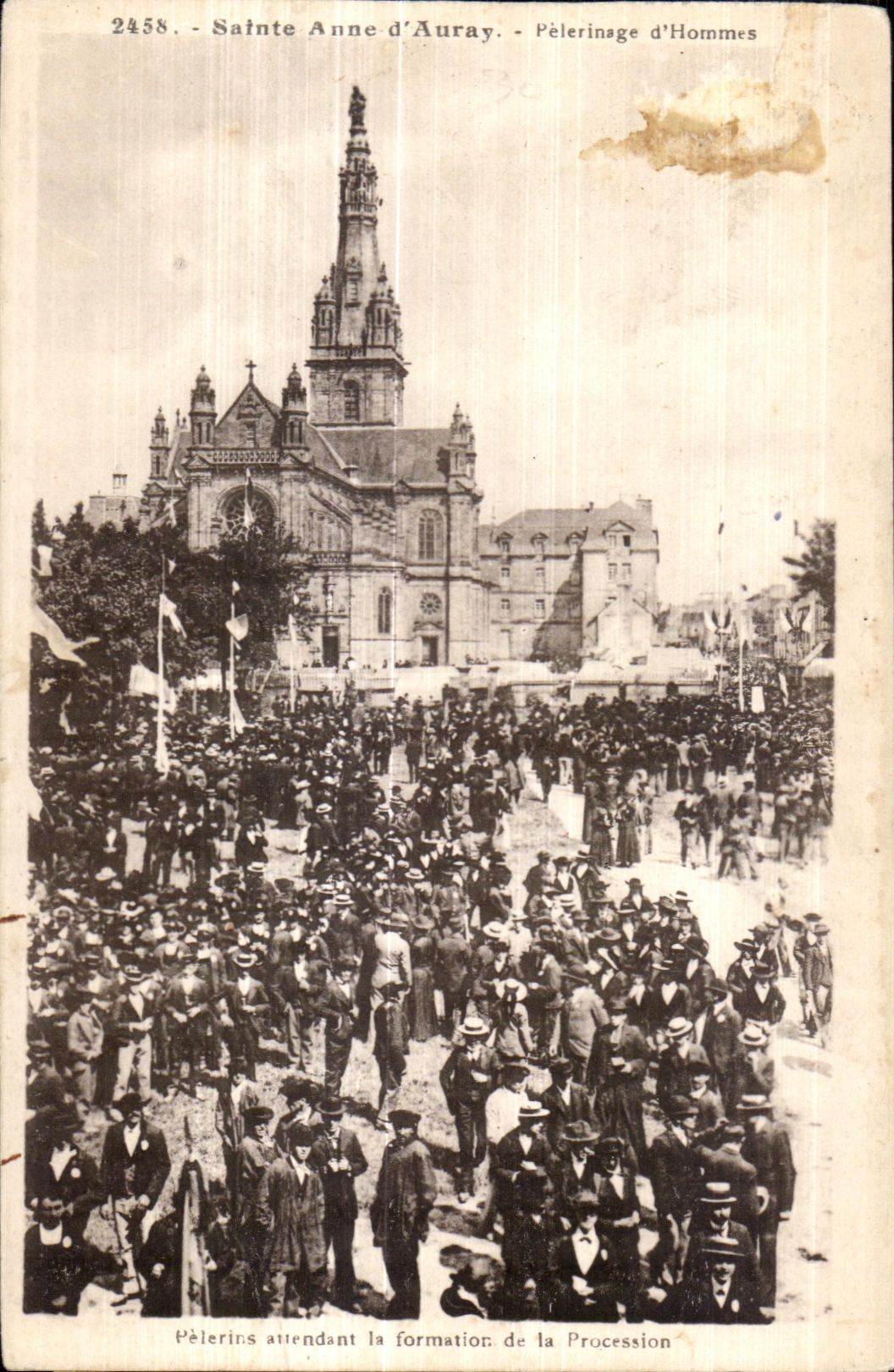 CPA Sainte Anne Auray Pilgrimage Men Folklore Costume