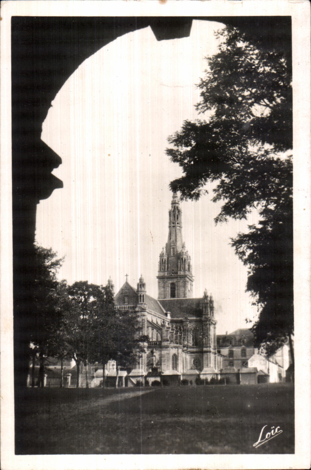 CPA Sainte Anne D Auray Basilique vue de la scala
