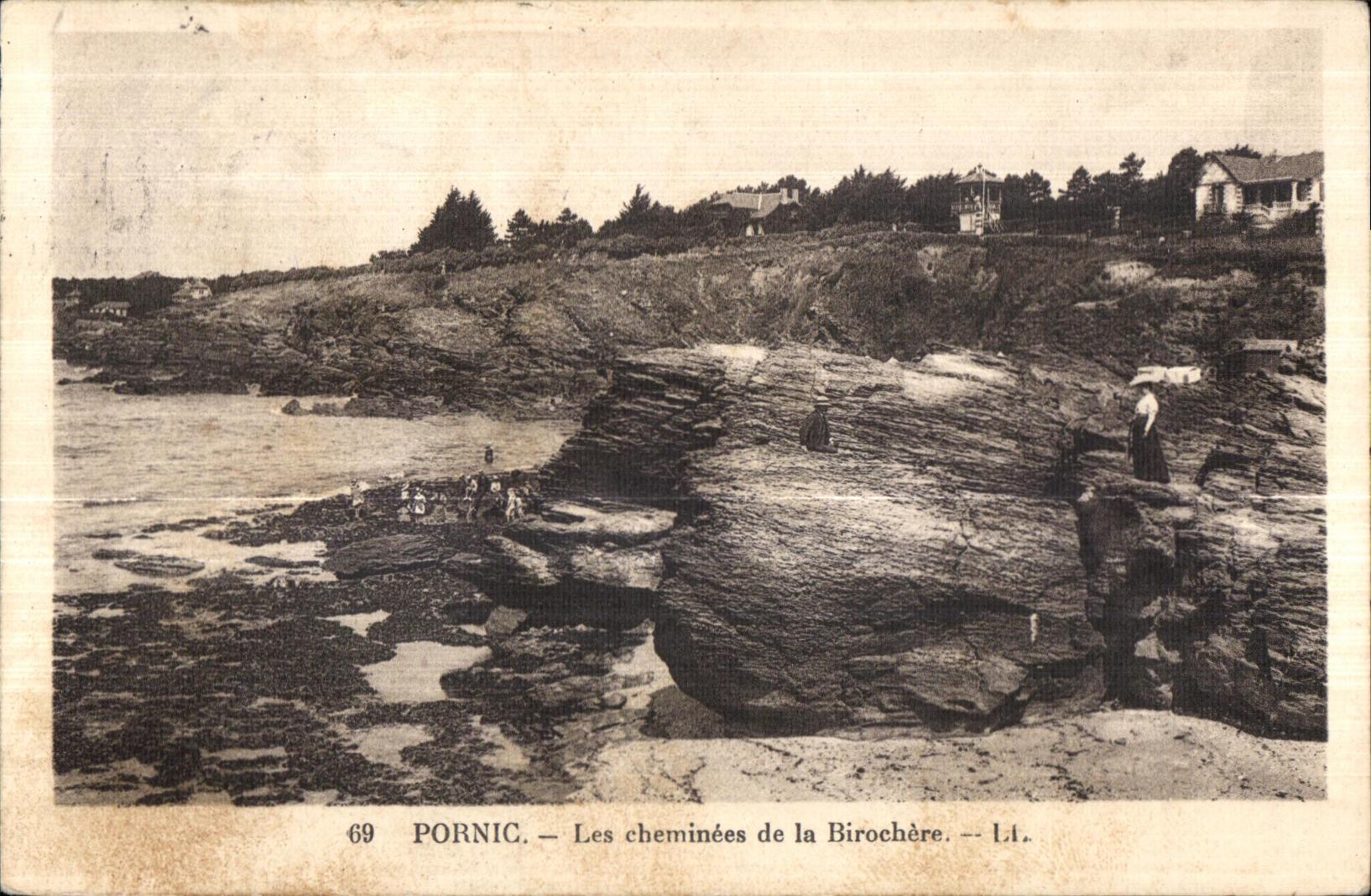 CPA Pornic chimneys of Birochere