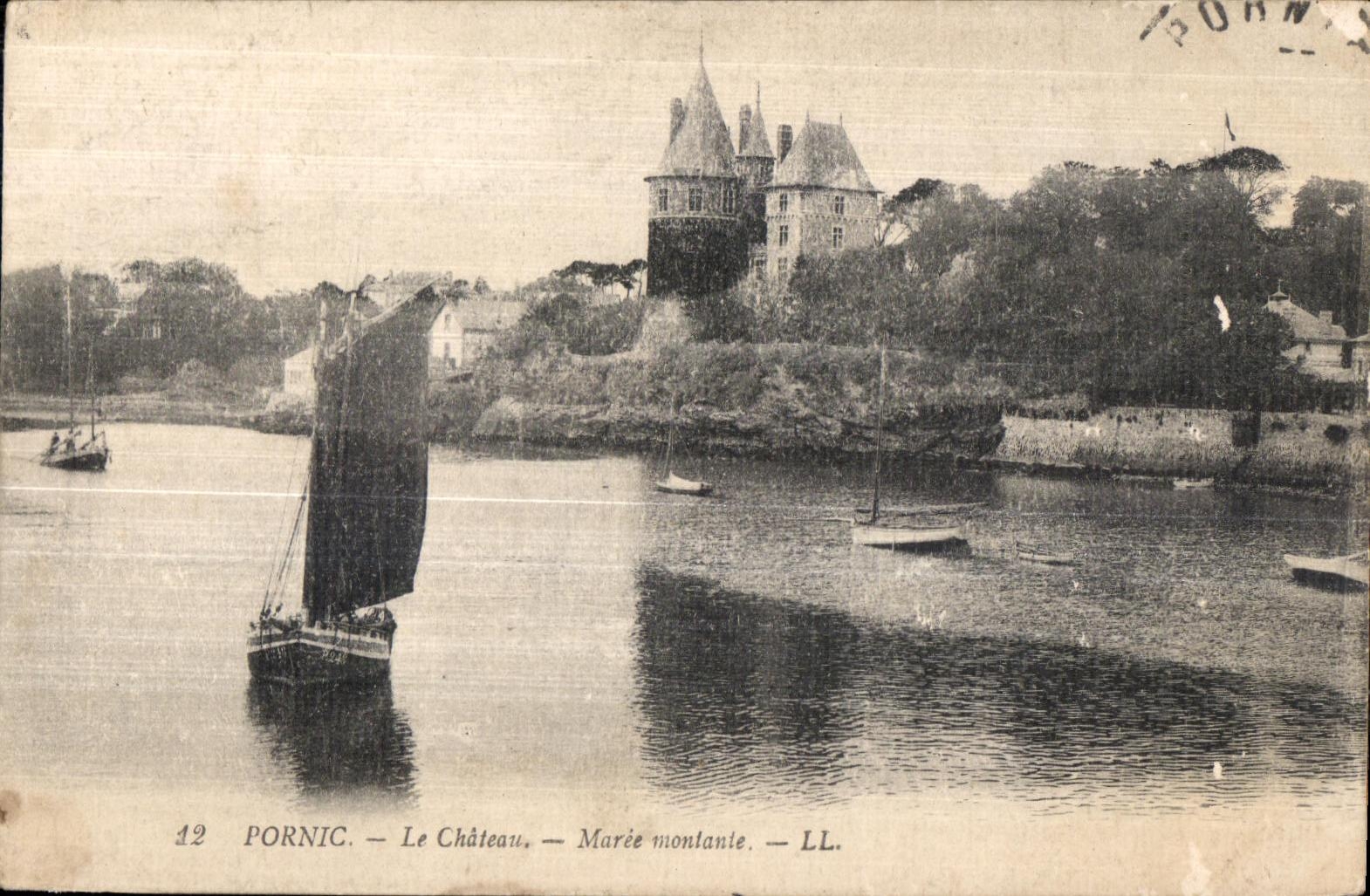 CPA Pornic Le Chateau Marie Montante