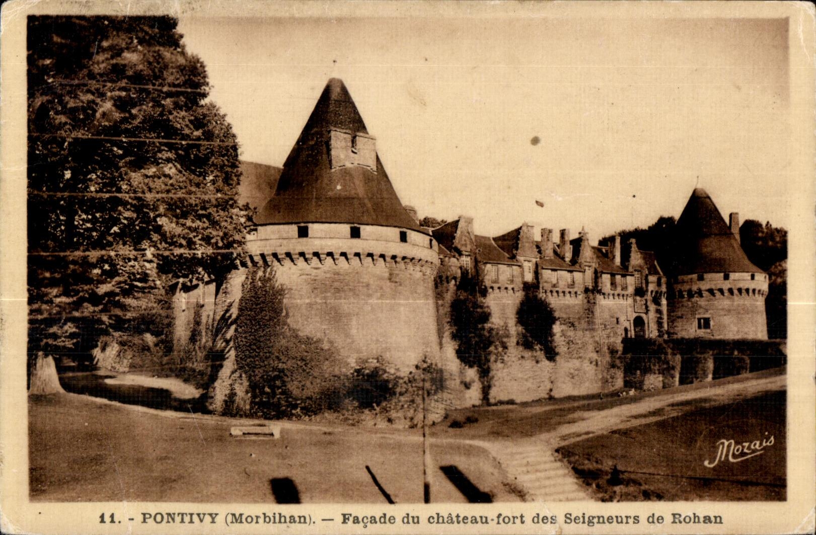 Ataque frontal de CPA Pontivy (Morbihan) del castillo fuerte de los senores de Rohan