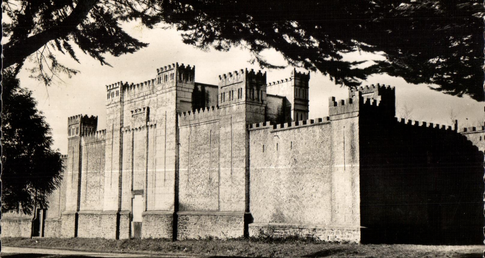 CPA Martyrdom of bridge castle (the Loire-Inf) the temple of Jerusalem