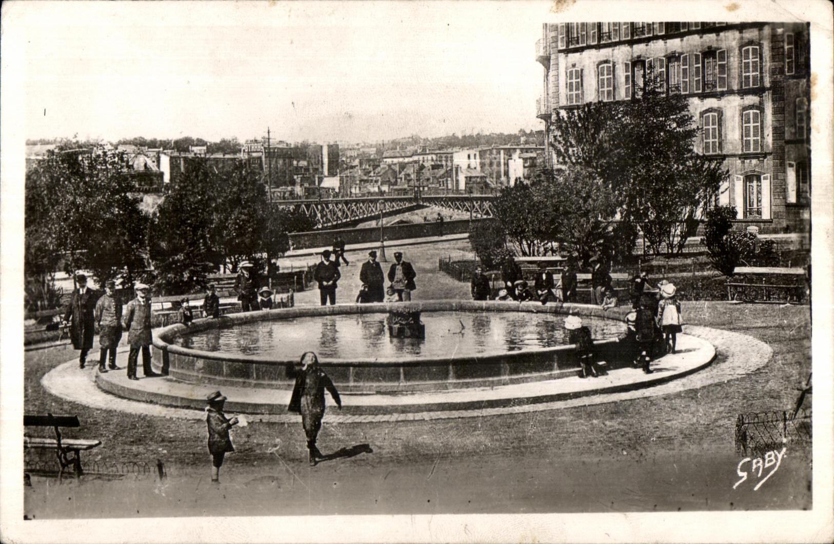 CPA Brest place du chateau