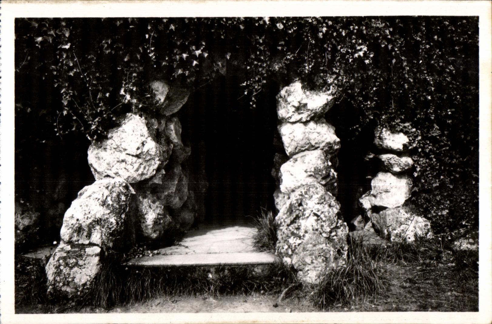 Martirio de CPA del castillo del puente (el Loire Inf) la cueva AdAn