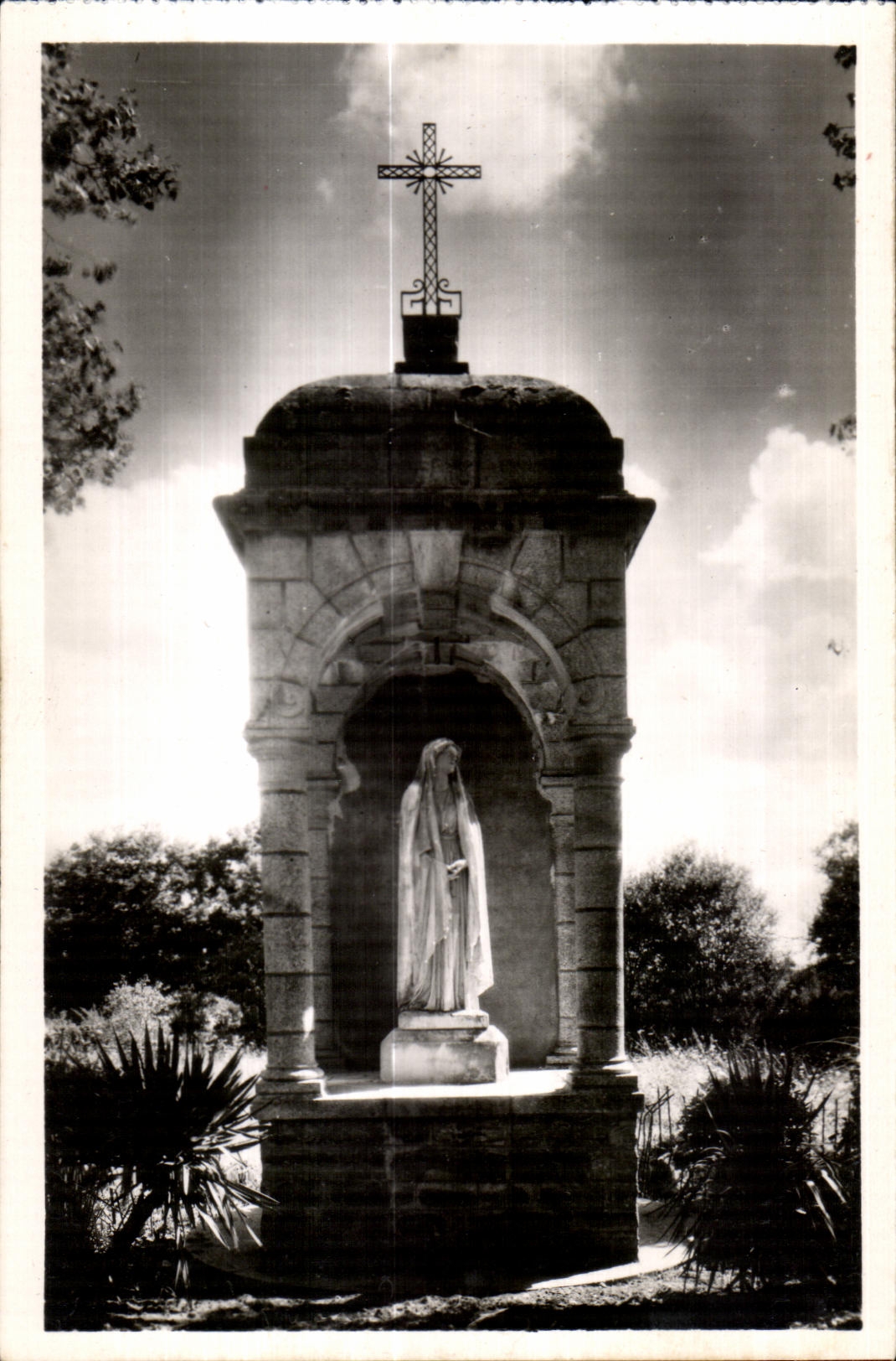 Martirio de CPA del castillo del puente (el Loire Inf) la Virgen dolorosa