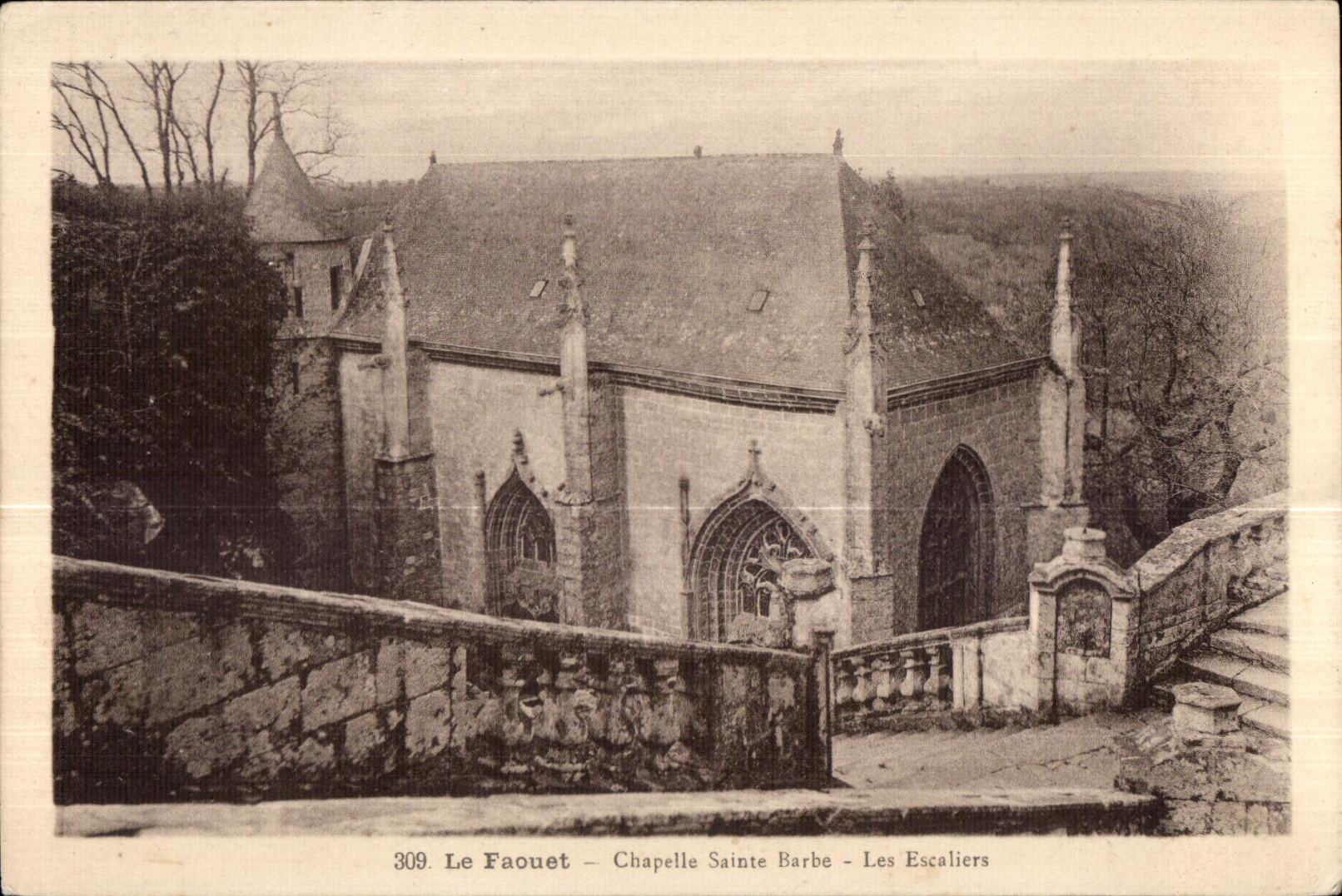 CPA Le Faouet Chapelle Sainte Barbe Les Escaliers