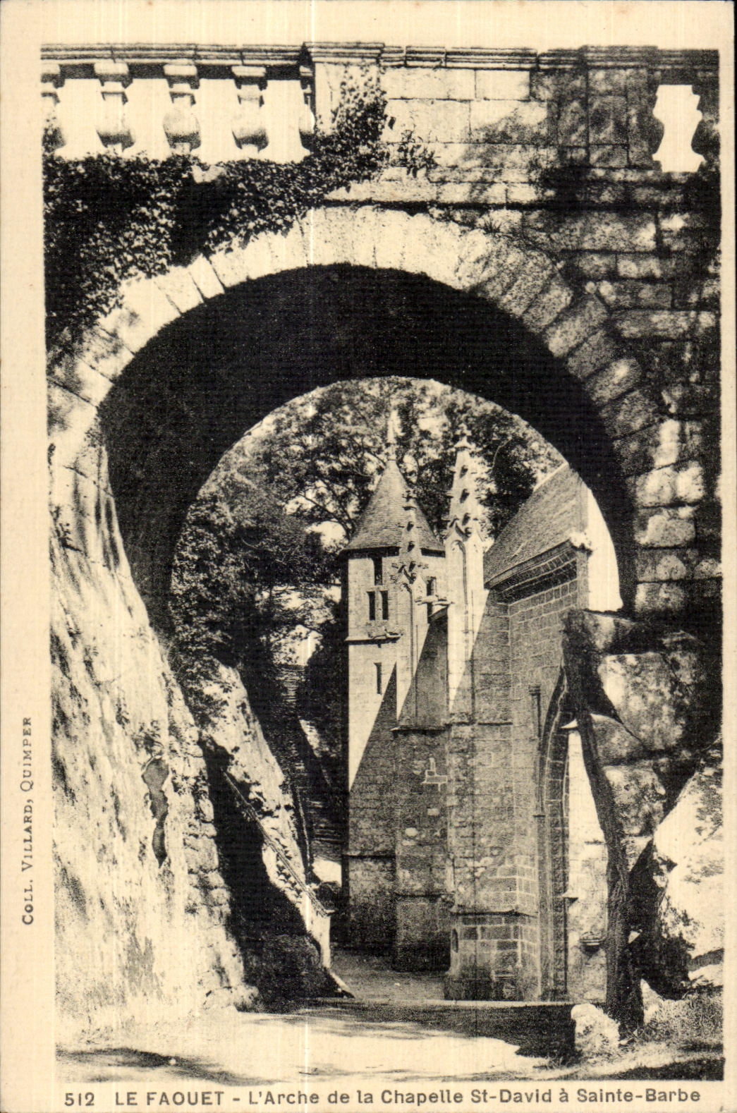 CPA Le Faouet L Arche de la Chapelle St David a Sainte Barbe