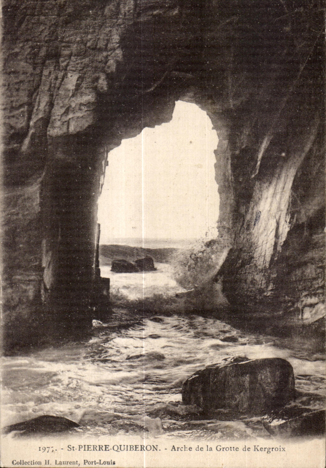 CPA Quiberon St Pierre Arche de la Grotte de Kergroix