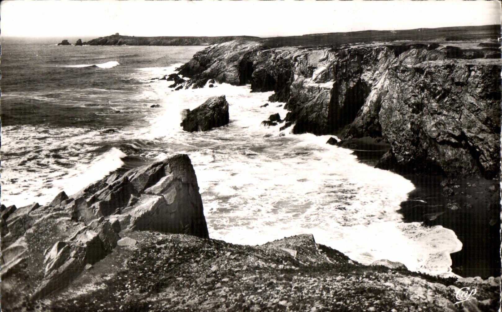 CPA Quiberon Effet de Vagues a la Roche Sanglante