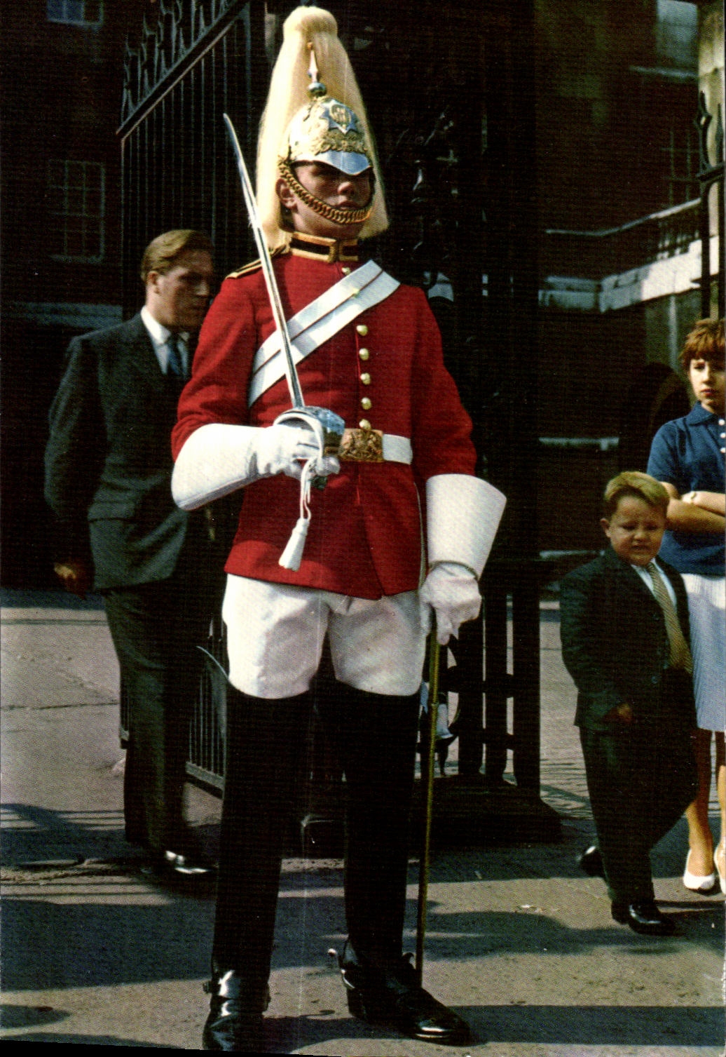 CPA Lifeguardsman At The Horse Guards Whitehall LondonMilitaria Uniform soldier