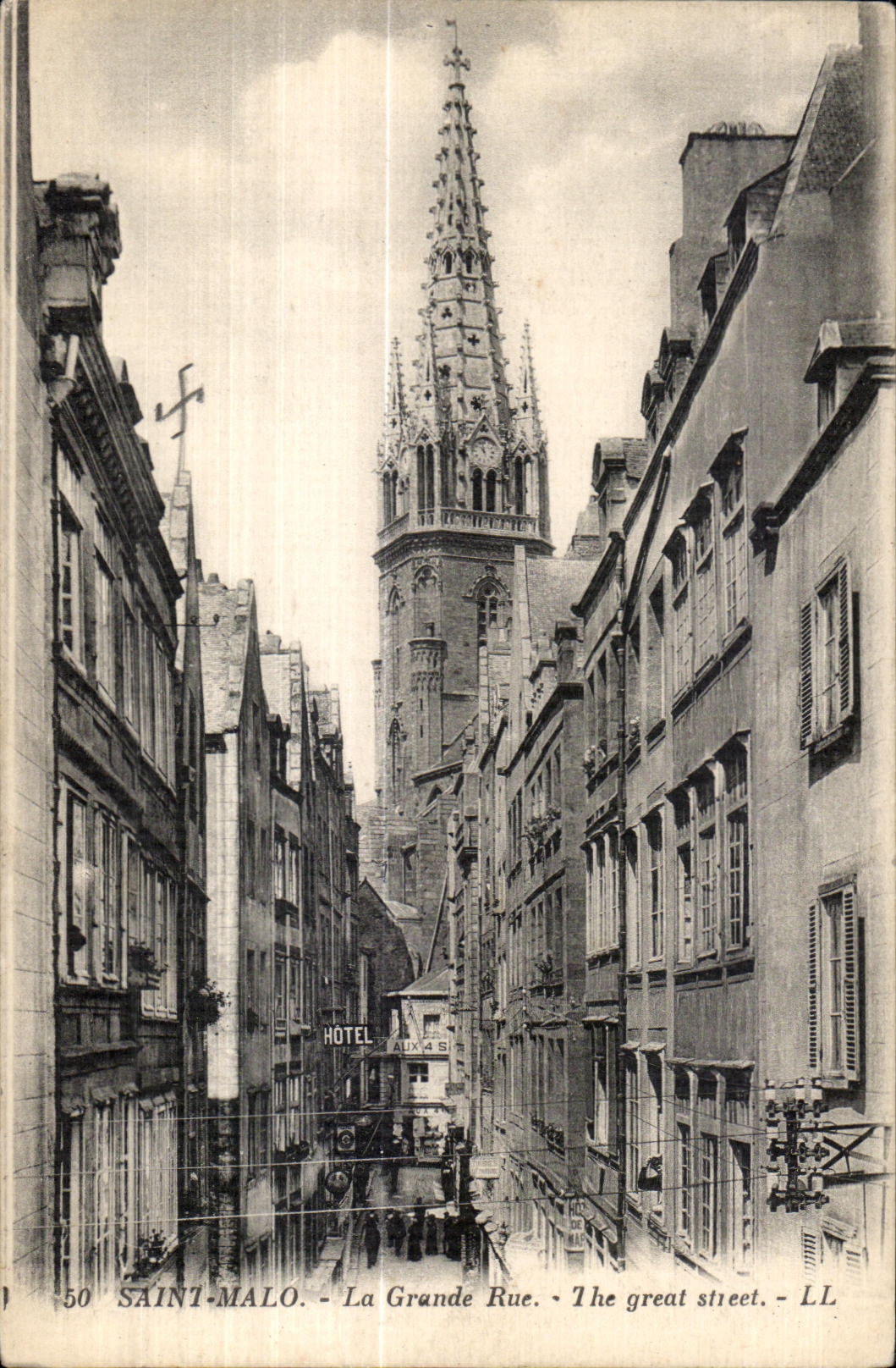 Saint Malo - Main street - CPA