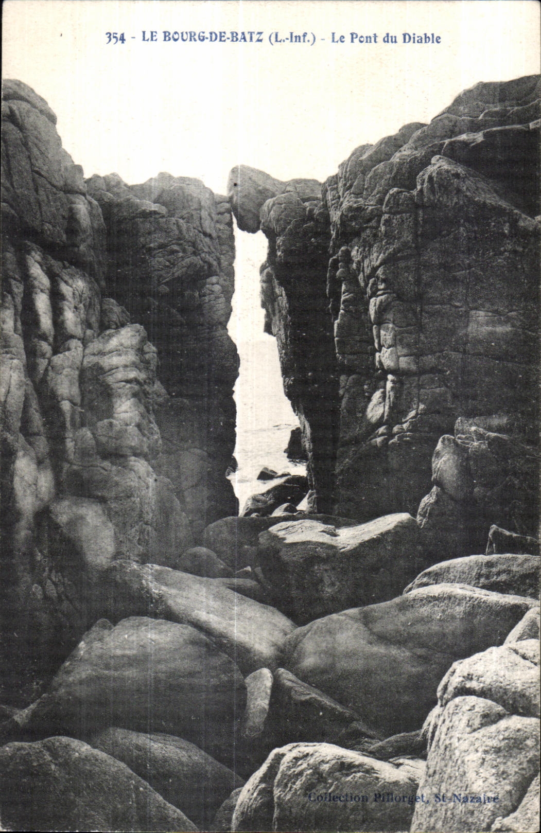 CPA Borough De Batz encerrado del diablo