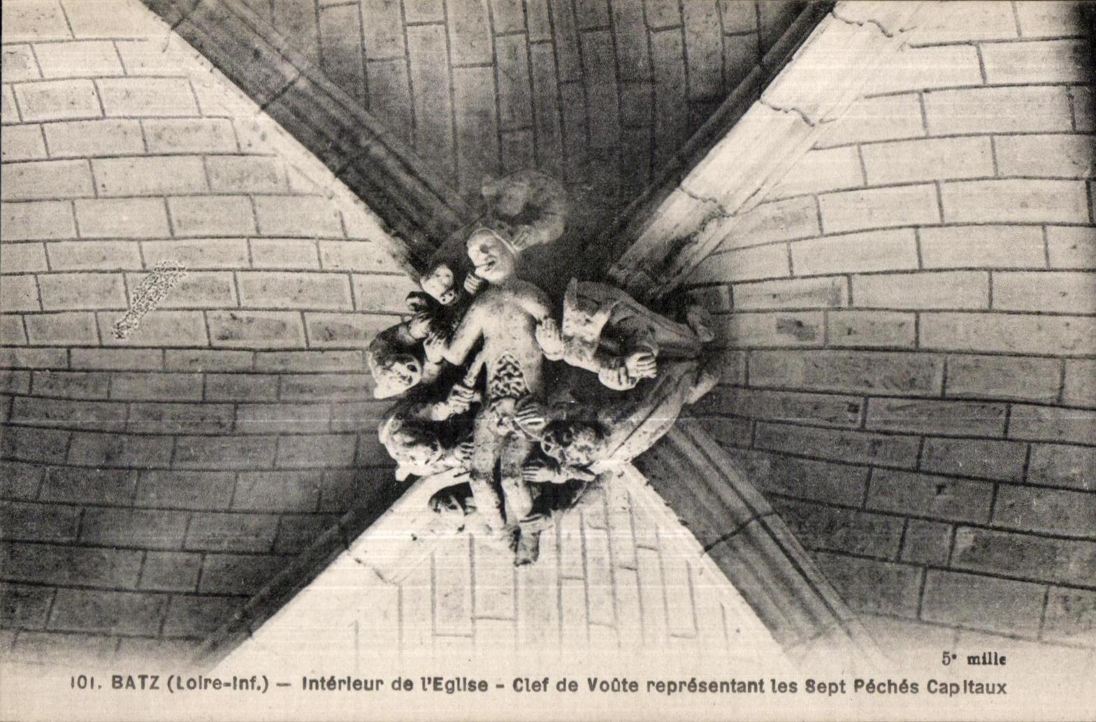 CPA Interior Batz of Egllse Key of Voote representing Seven Capltaux Fishings