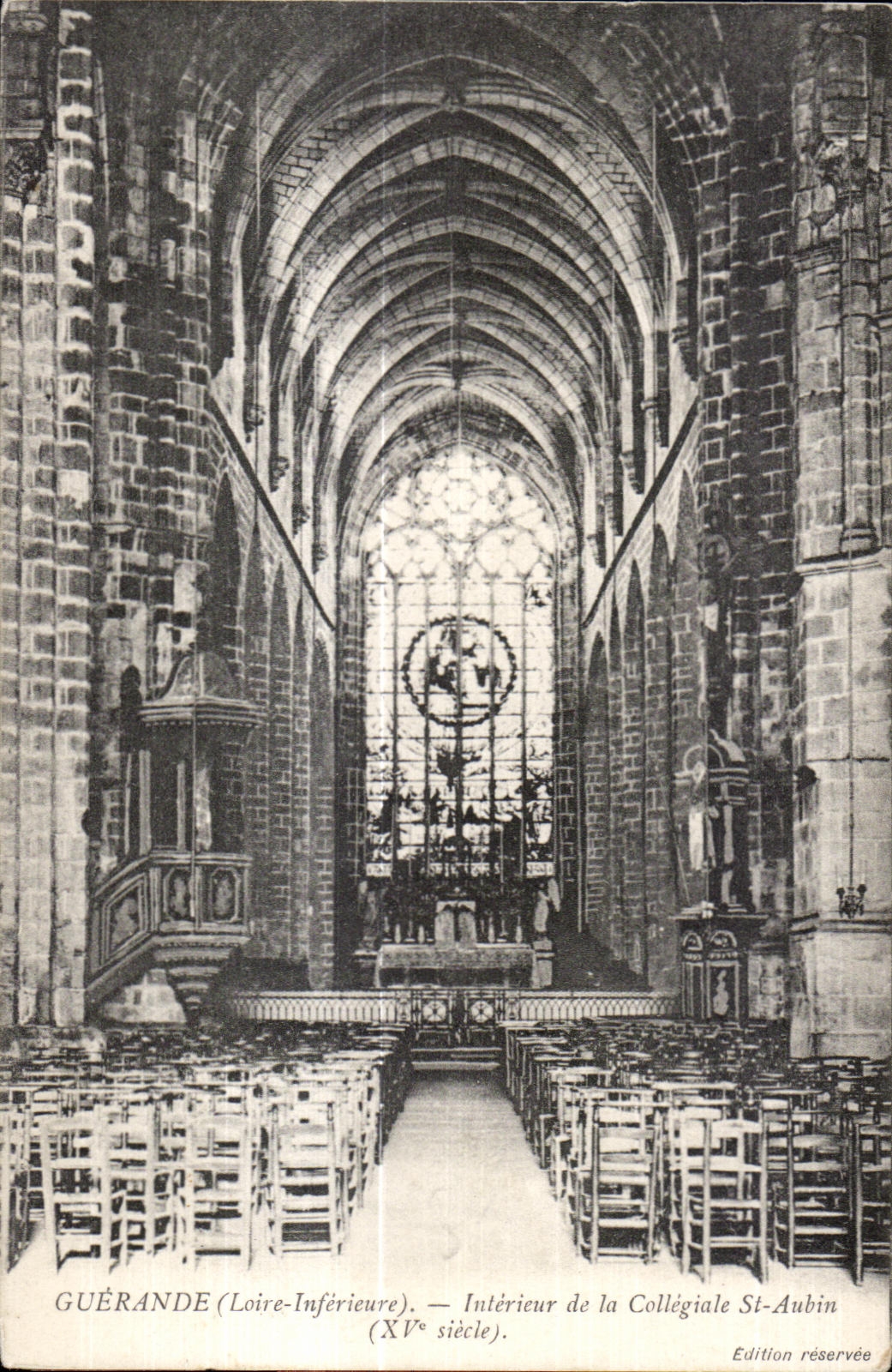 CPA Guerande (Loire Inferieure) Interieur de la Collegiale St Aubin