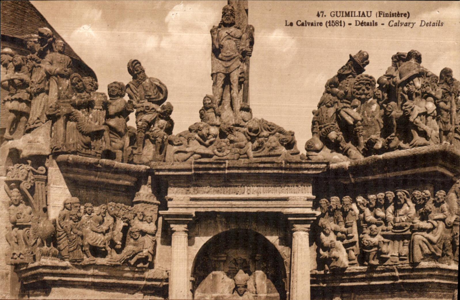 CPA Guimiliau La Calvaire Details Calvary Details
