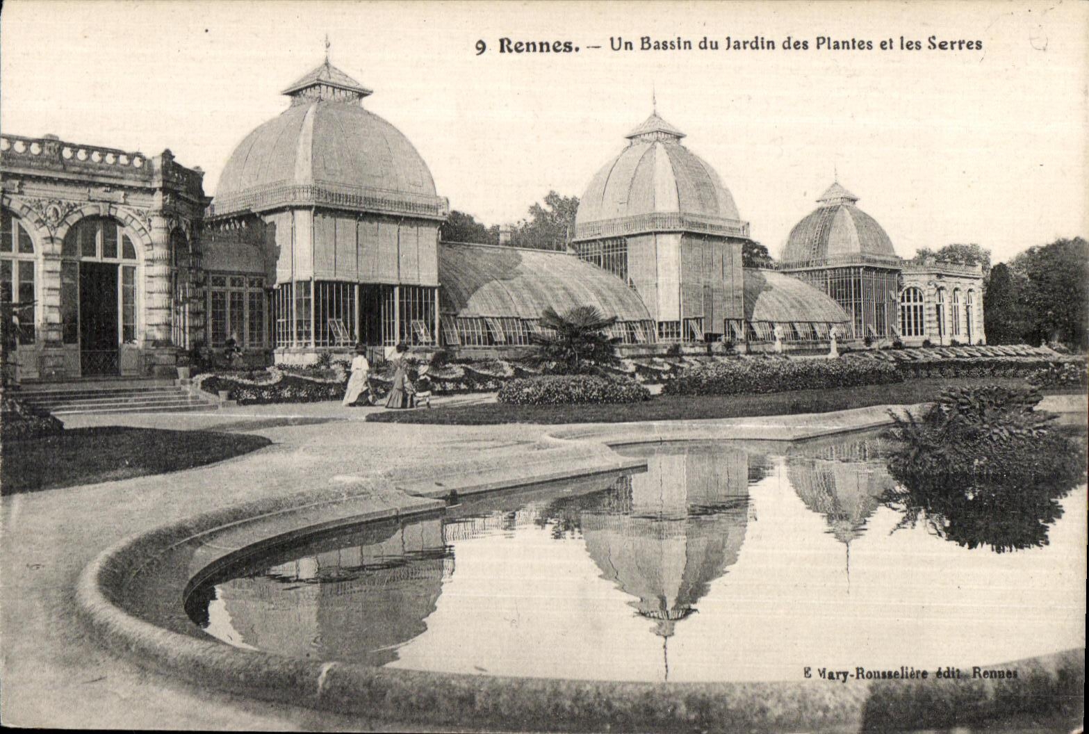 CPA Rennes Un Bassin du Jardin des Planies et les Serres