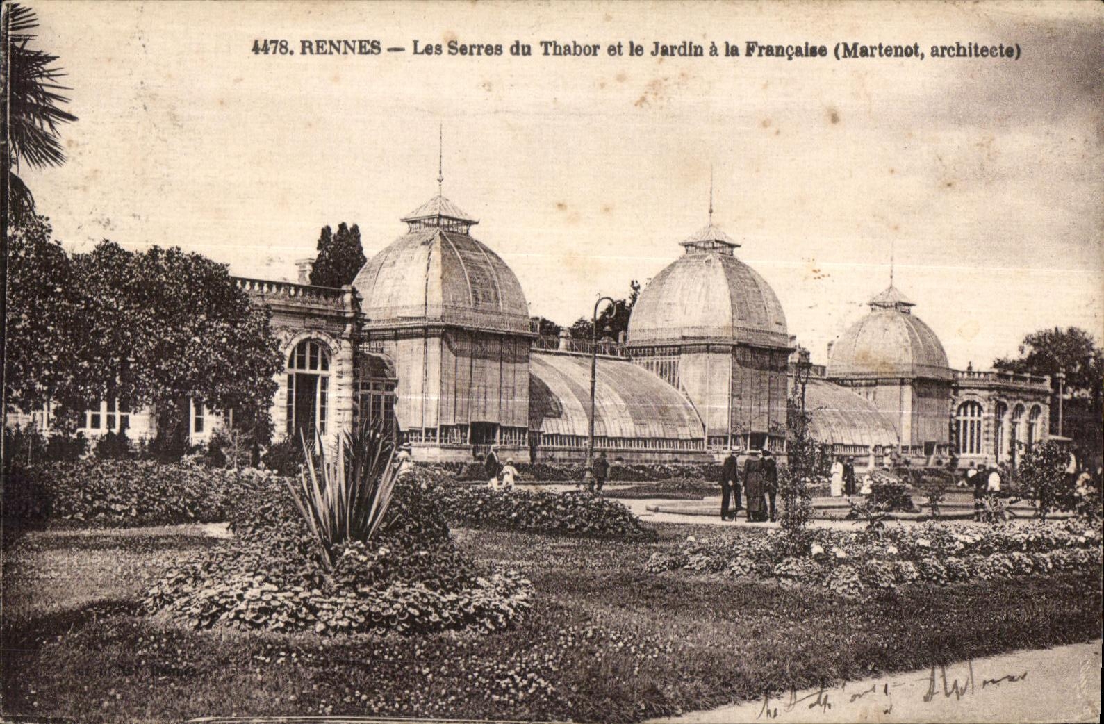 CPA Rennes Les Serres du Thabor et le Jardin a Ia Francaise (Martenot architecte)