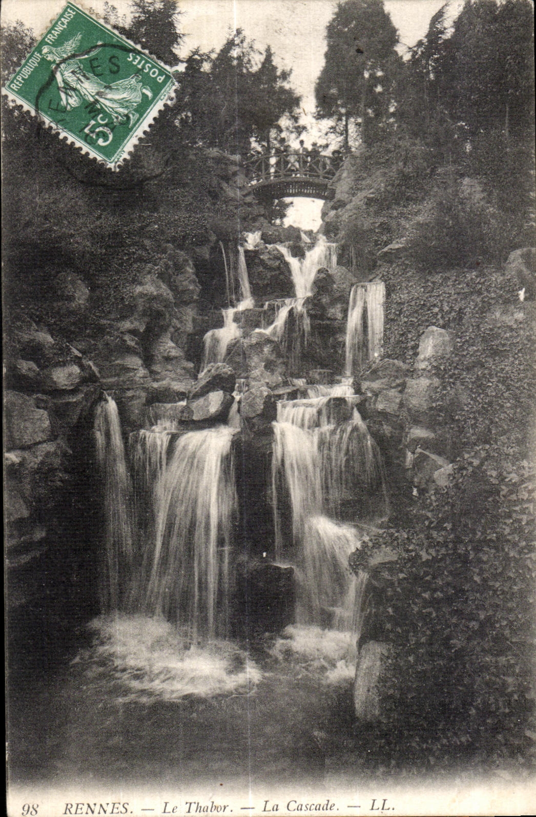 CPA Rennes Le Thabor La Cascade