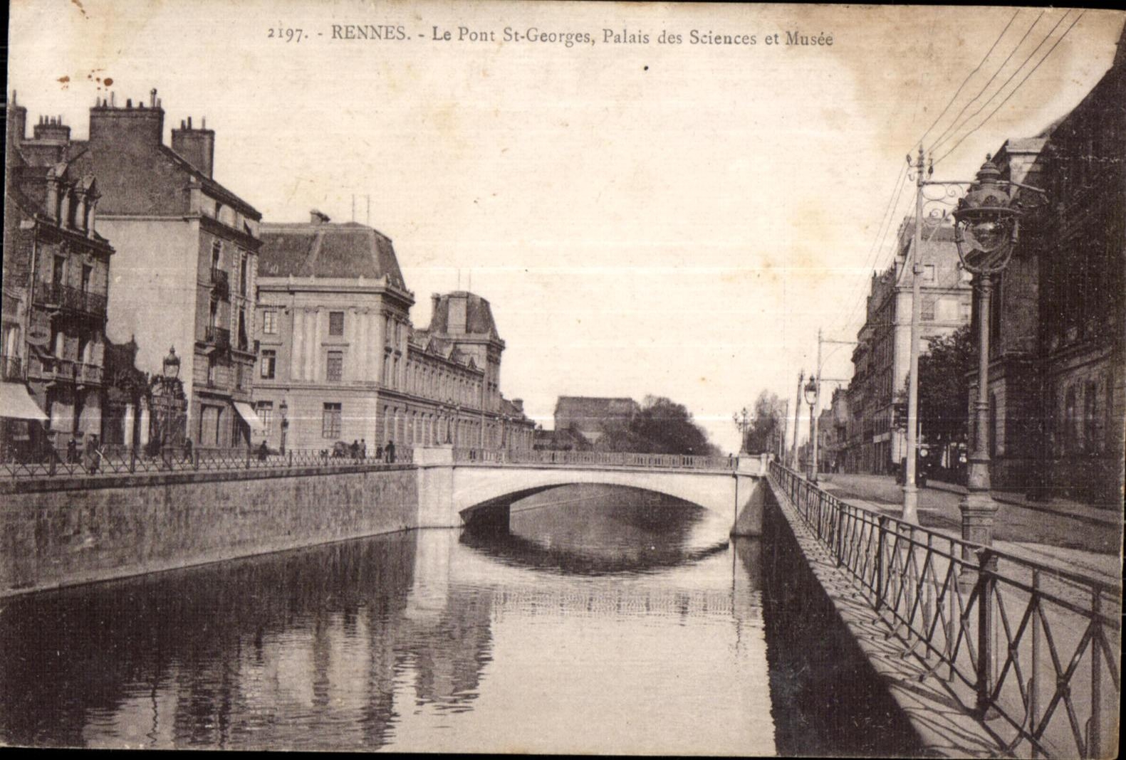 CPA Rennes Le Pont St Georges Palais des Sciences et Musee
