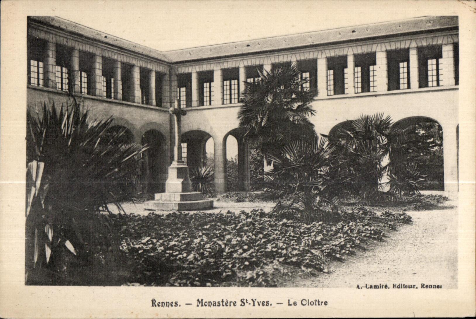 CPA Rennes Monastere St Yves Le Cloitre