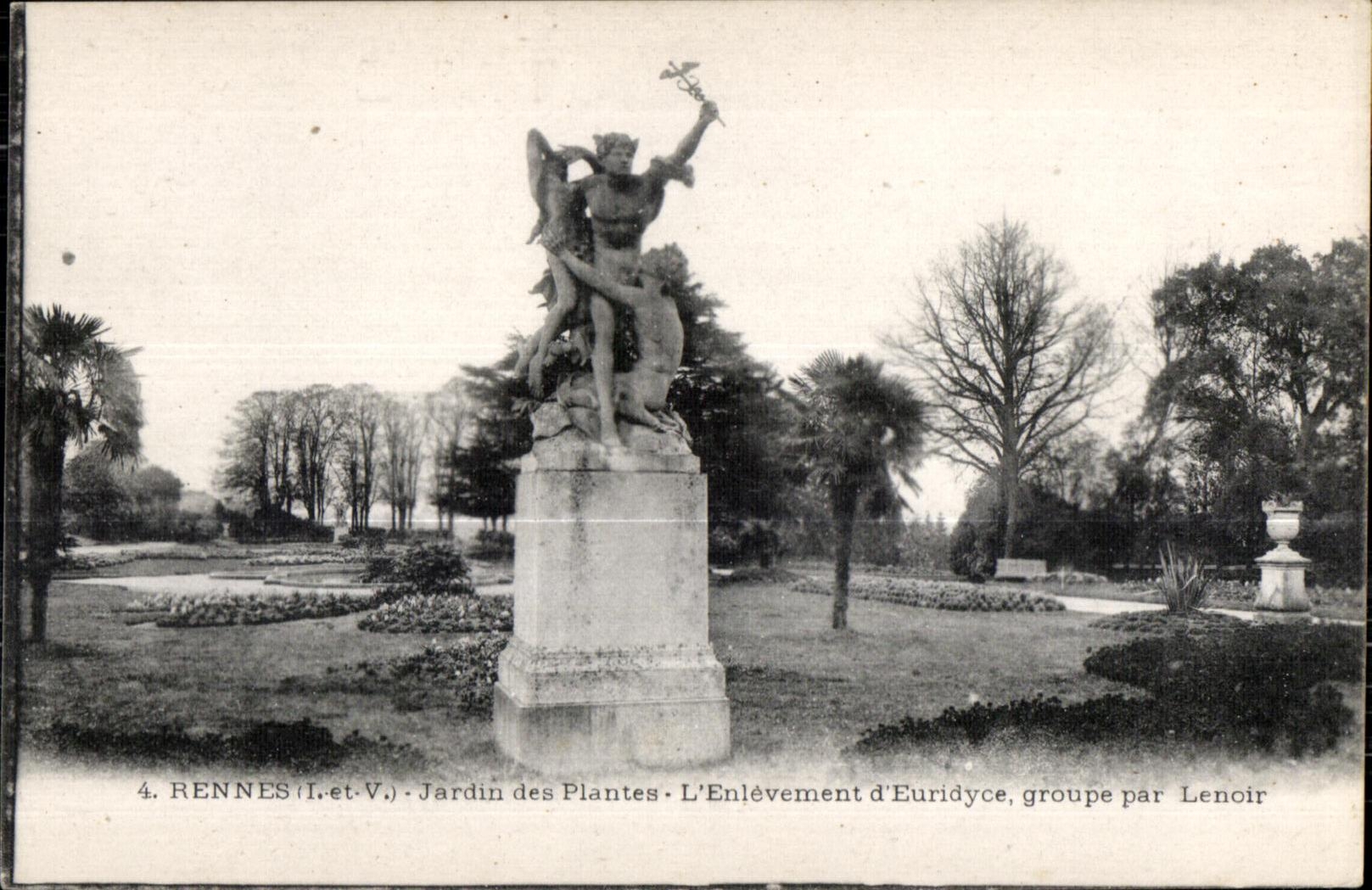 CPA Rennes (I et V) Jardin des plantes L Enlevement d Euridyce groupe par Lenoir