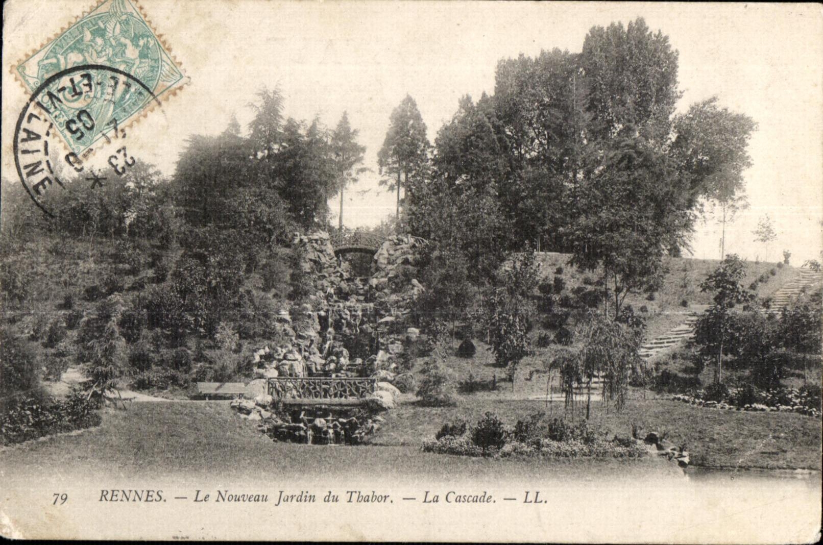 CPA Rennes Le Nouvean Jardin du Thabor La Cascade