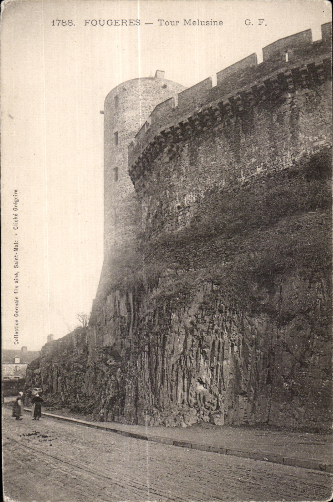 CPA Fougeres Tour Melusine