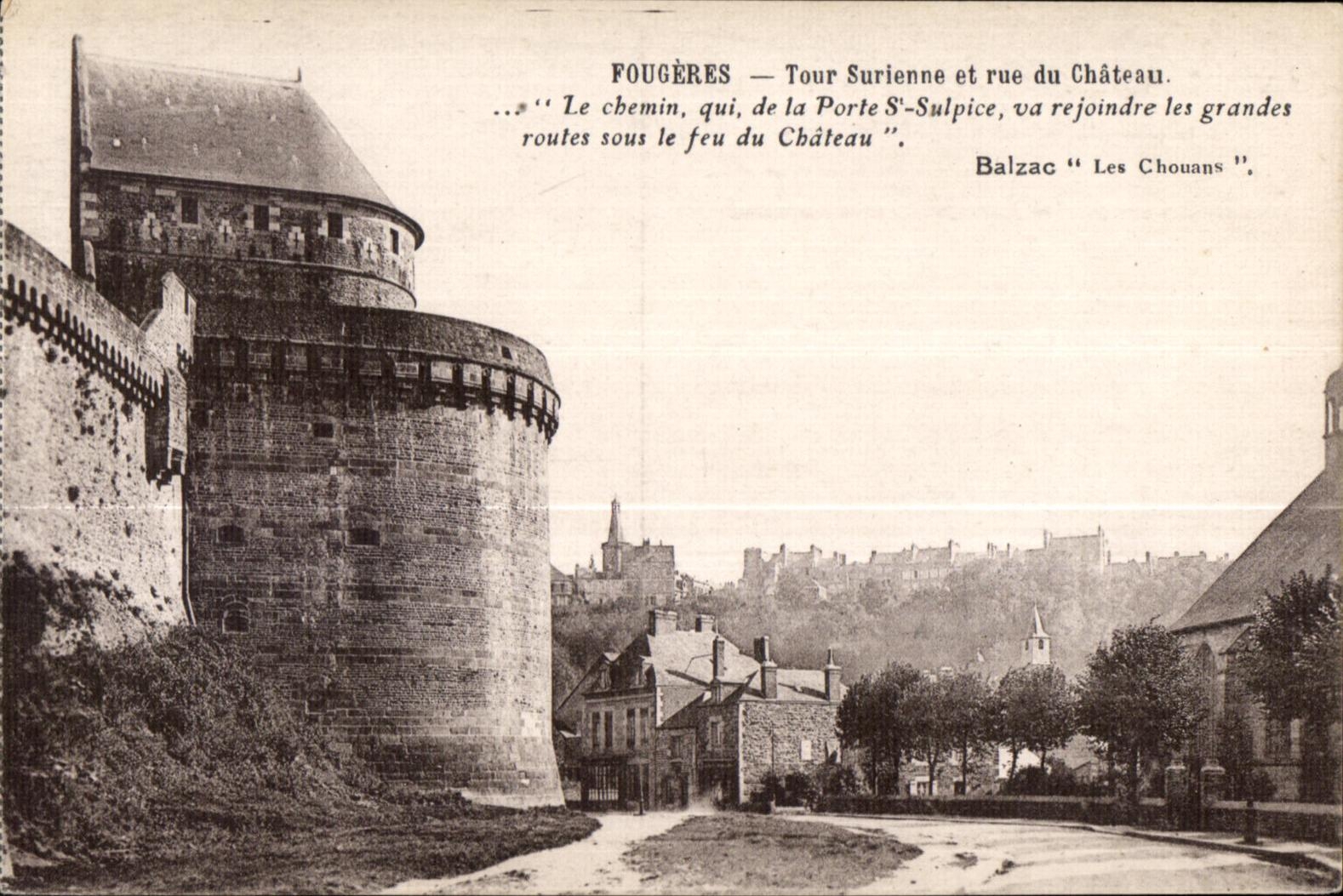 CPA Fougeres Tour Surienne et rue du Chateau Le chemin 
