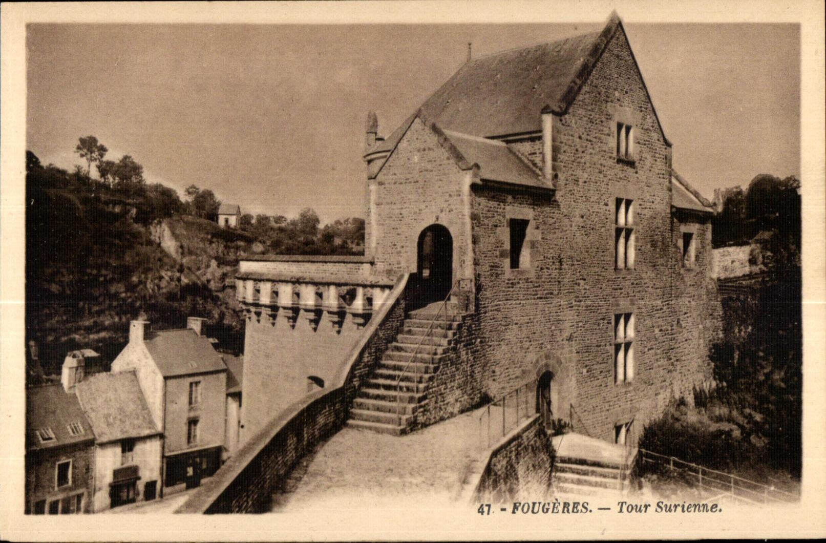 CPA Fougeres Tour Surienne