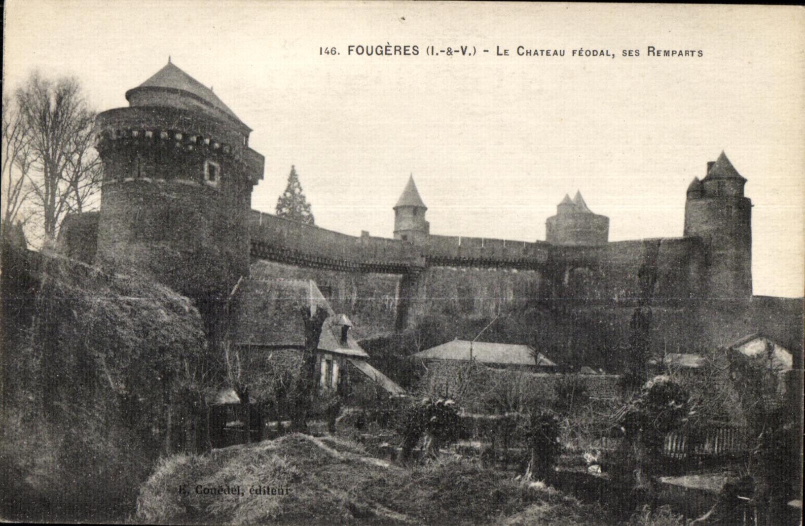 CPA Fougeres Le Chateau Feodal Ses Remparts