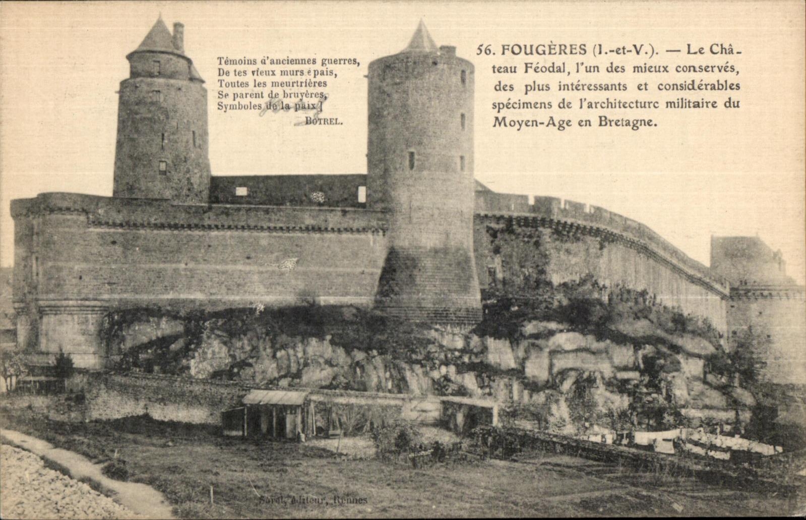 CPA Fougeres Le Chateau Feodal I un des Mieux conserves des plus interessants et considerables specimens de I architectu