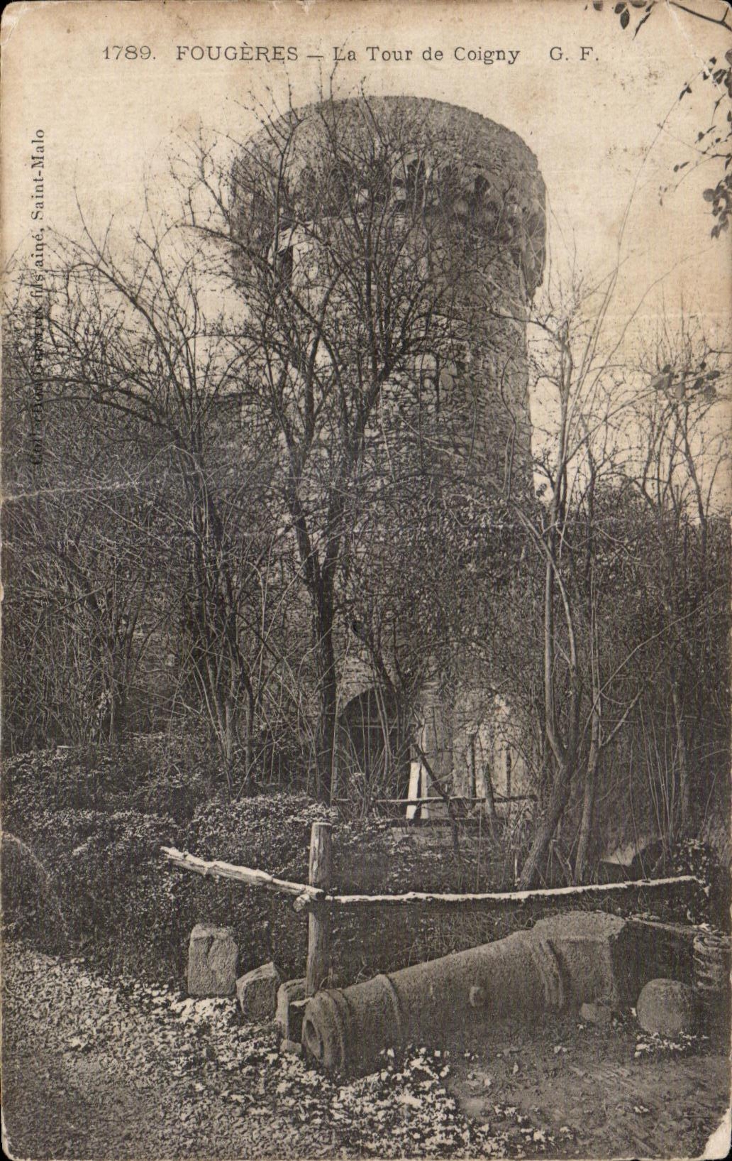 CPA Fougeres La Tour de Coigny