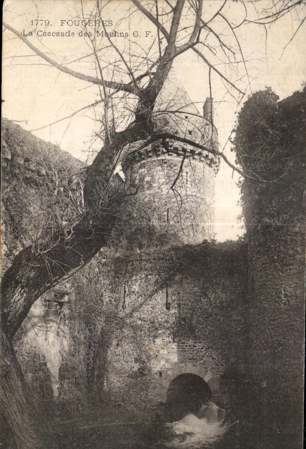 CPA Fougeres La Cascade des moulins